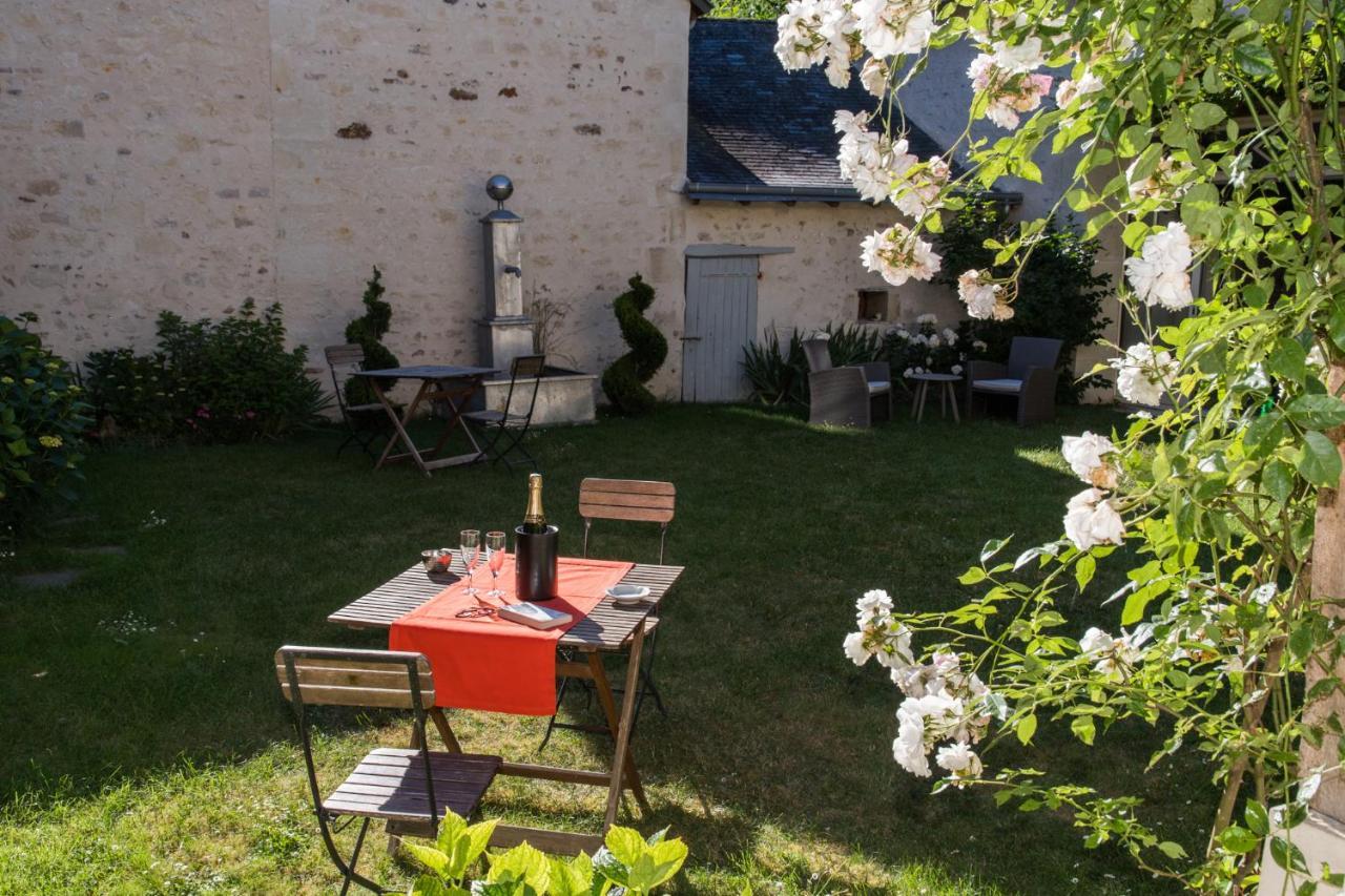 Logis Hotel Restaurant Relais De La Mothe Yzeures-sur-Creuse Exterior foto